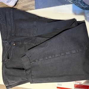 Old Navy woman’s Dark Gray Relaxed Jeans